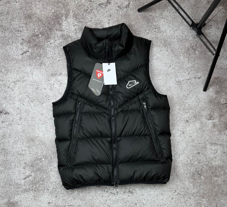 Жилетка Nike NSW Storm-Fit безрукавка найк нсв