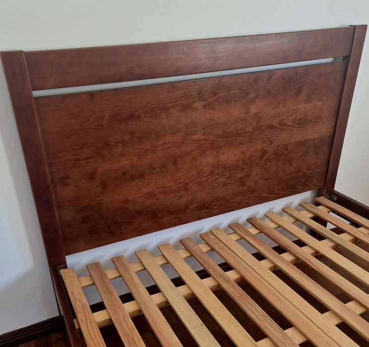 Cama de casal madeira