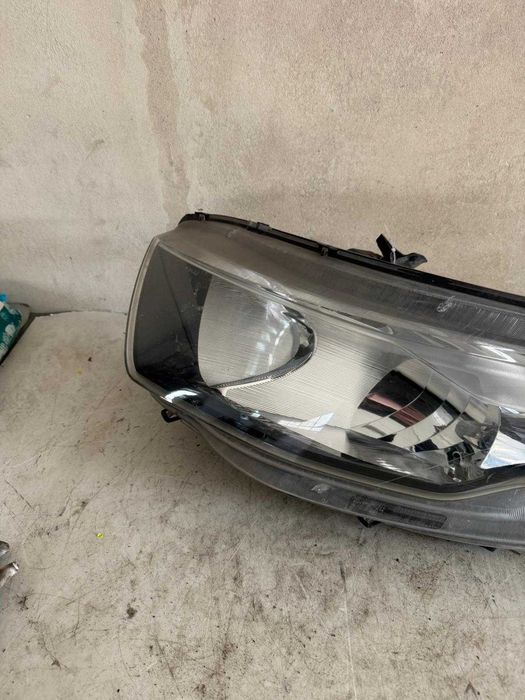 Lampa lewy przód Iveco Daily 14- EU