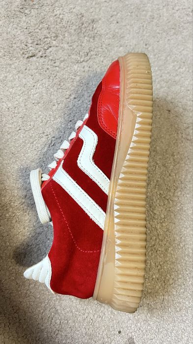 Adidasy buty ze skóry naturalnej 36.5