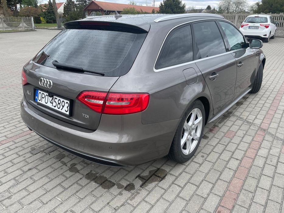 Audi A4 B8 lift SLINE 2.0TDI 150KM manual 2014 rok