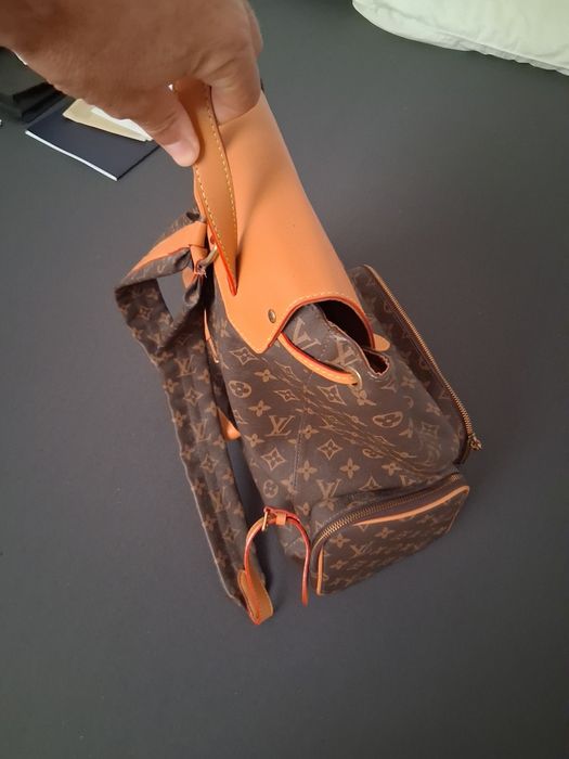 Mochila lv usada bom estado