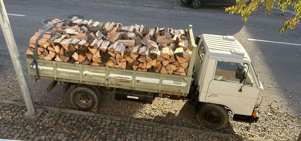 Vende-se lenha de choupo