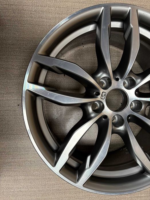 felga bmw 5x120 8,5jx19 et 38