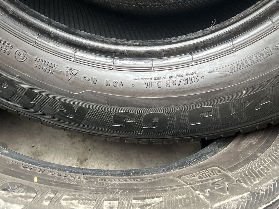 Opony zimowe 215/65R16