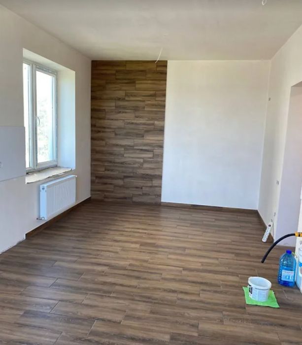 Продаж 2к квартири 77.4 кв. м на вул. Далека