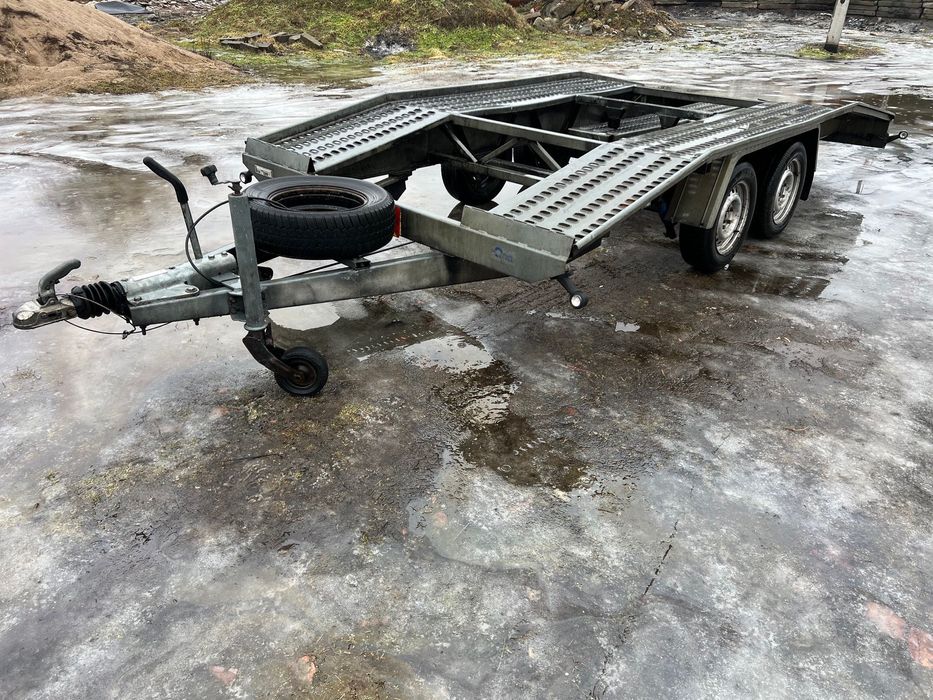 Laweta Dwuosiowa Knott DMC 2700 kg