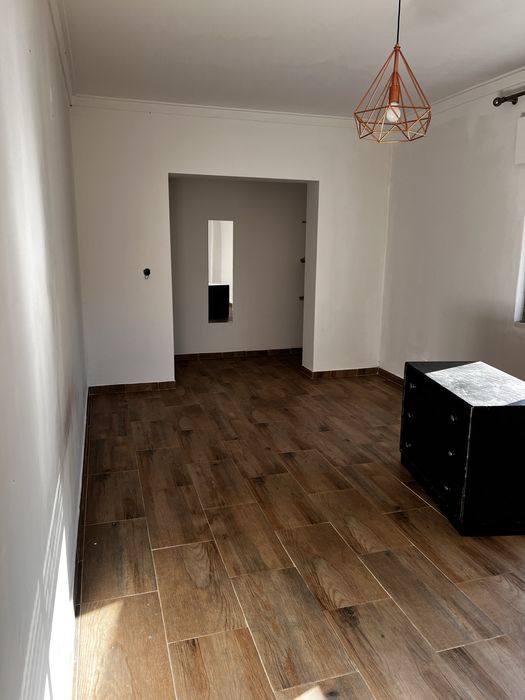 Aluga-se t4 vale milhaços