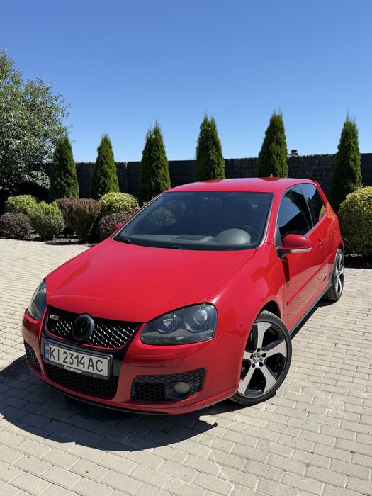 Volkswagen Golf GTI 2.0