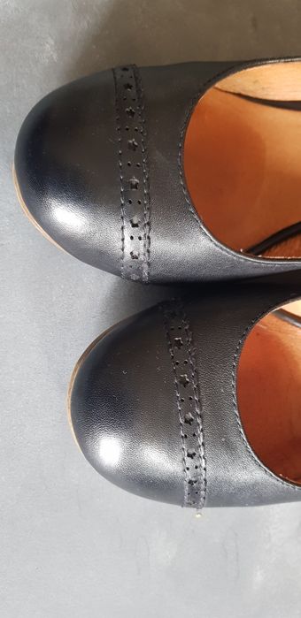 Buty czółenka damskie skóra czarne 5 th Avenue r. 36