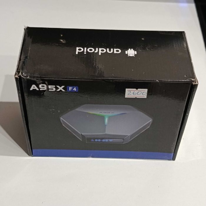 Продам ТВ бокс андроид