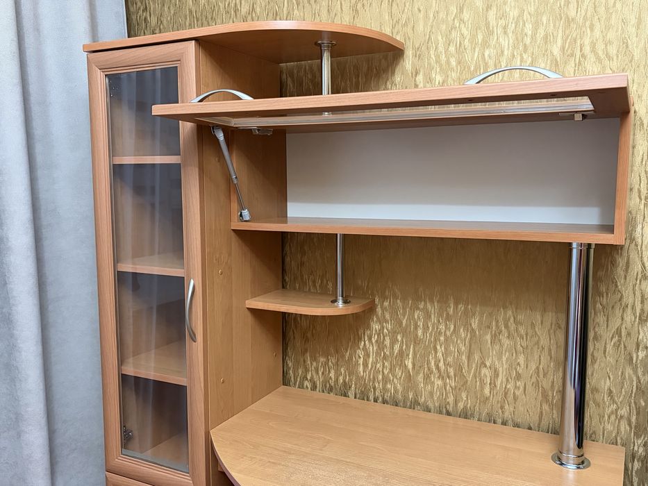 Письмовий стіл