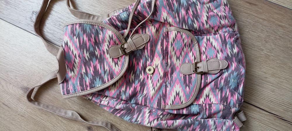 Plecak na wakacje do szkoły kolorowy aztecki we wzory