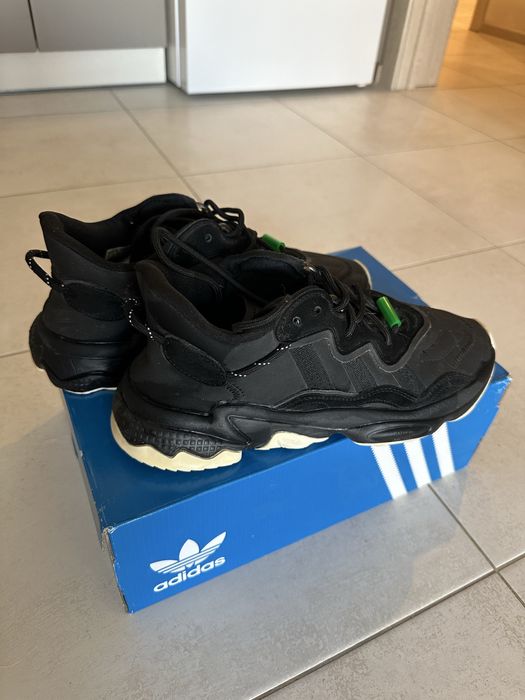 Кросівки Adidas Ozweego