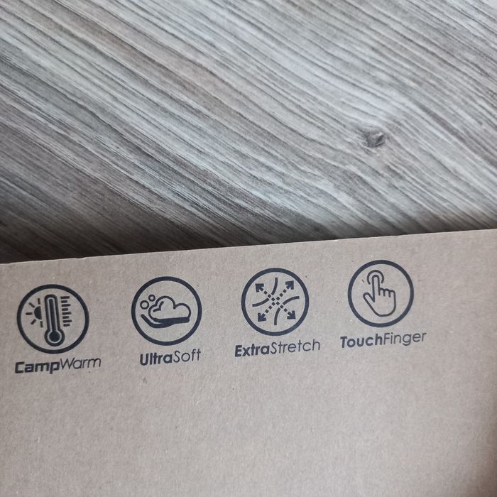 Nowe- zimowe damskie  rękawiczki-Campus