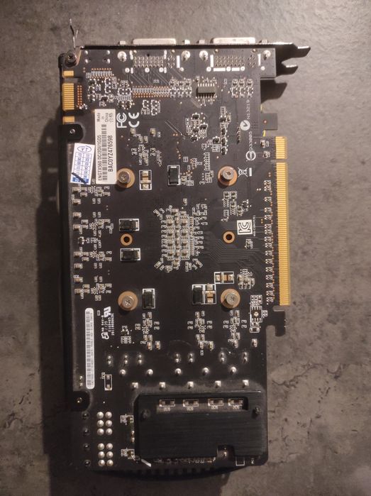 Відеокарта ASUS GTX560 у відмінному стані, робоча на 100%