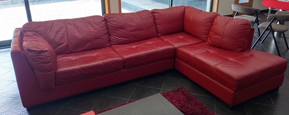 Sofá com chaise longue