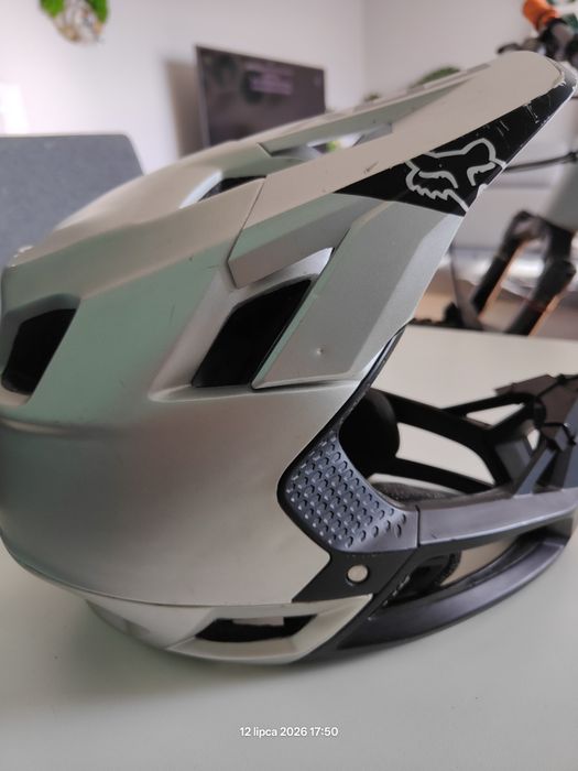 Kask Fox Proframe (M 56-58cm)