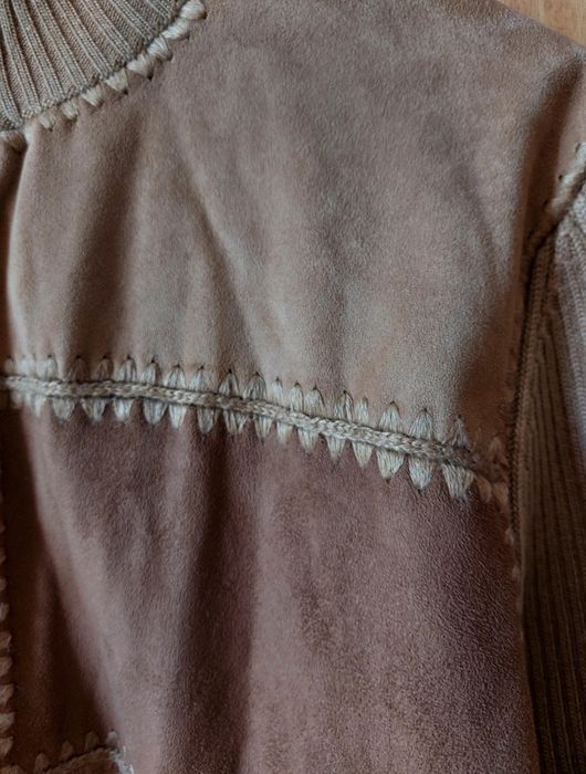 Casaco em tons de castanho