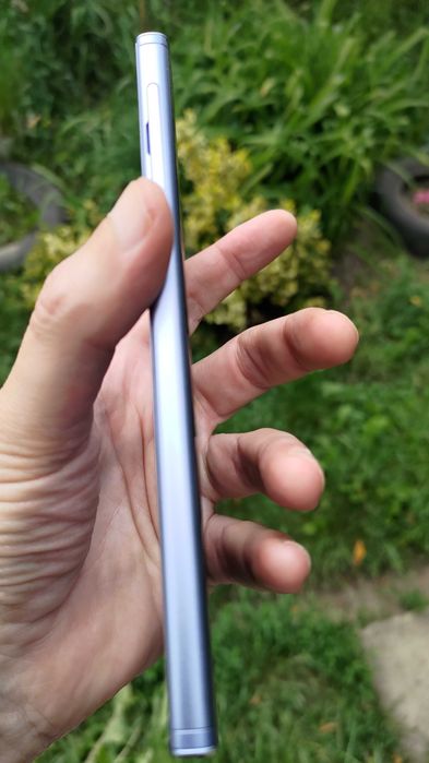 Смартфон SONY XA2 Ultra, 2 SIM, срібно-блакитний;