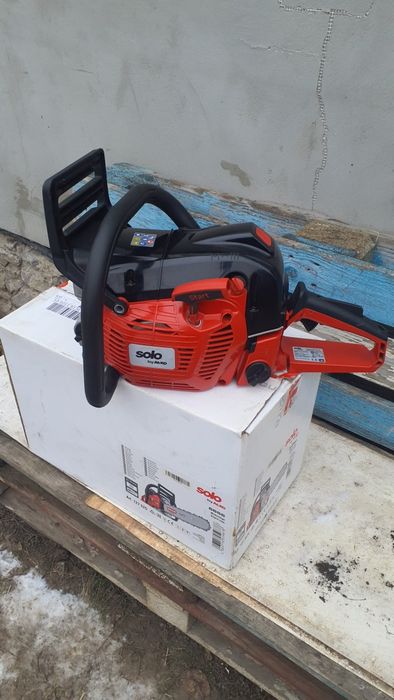 Професійна бензопила Соло 6656