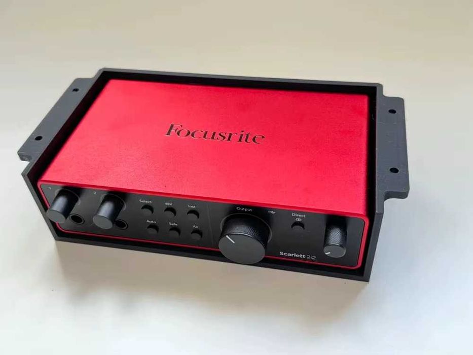 focusrite 4i4 - Купити музичні інструменти - Ціна на OLX.ua