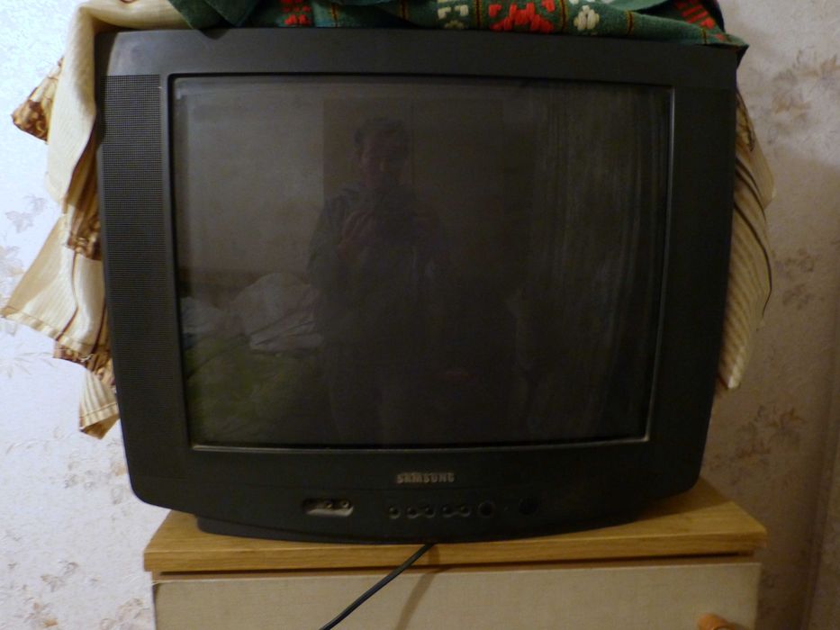Телевізори кольорові