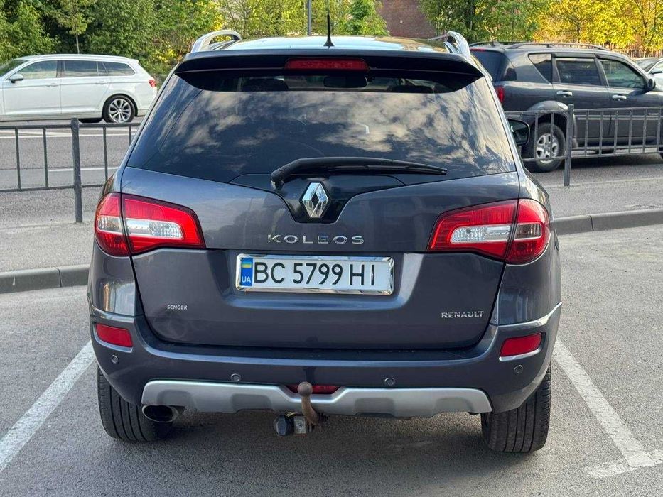 Автомобіль  Renault Koleos 2011, 2,0