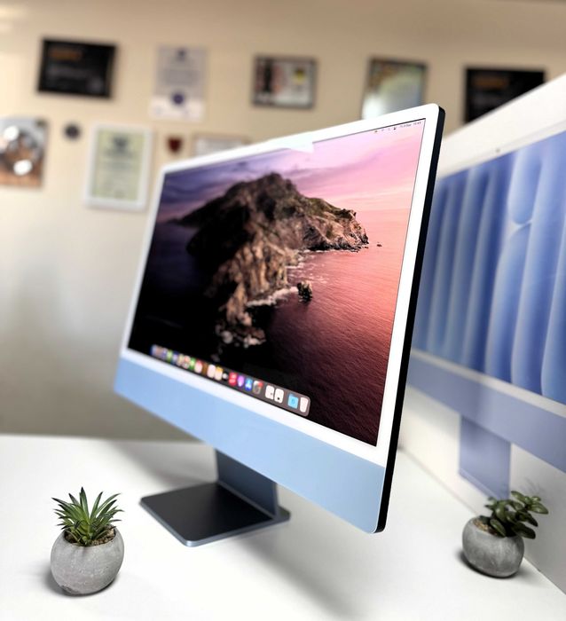 Моноблок Apple iMac 24-inch (M1, 2021) 24" 4.5K·M1·8GB·256GB·SSD·Blue·як новий