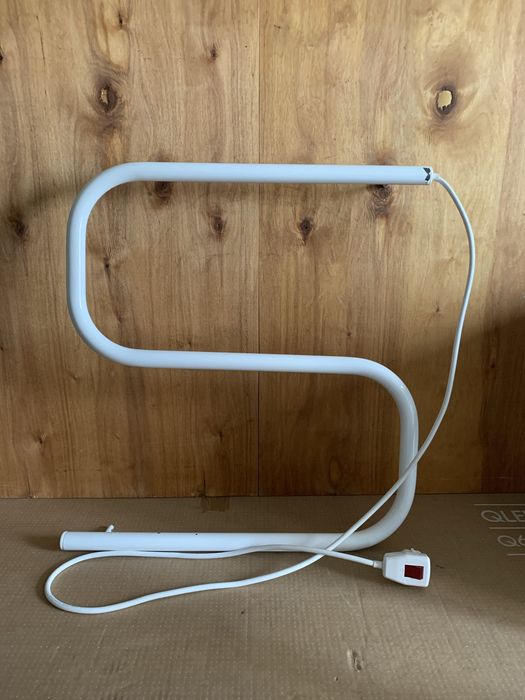 Электрополотенцесушитель