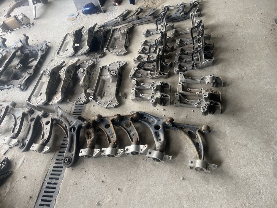 Балка підрамник передній задній стабілізатор ричаг Vw skoda seat Audi