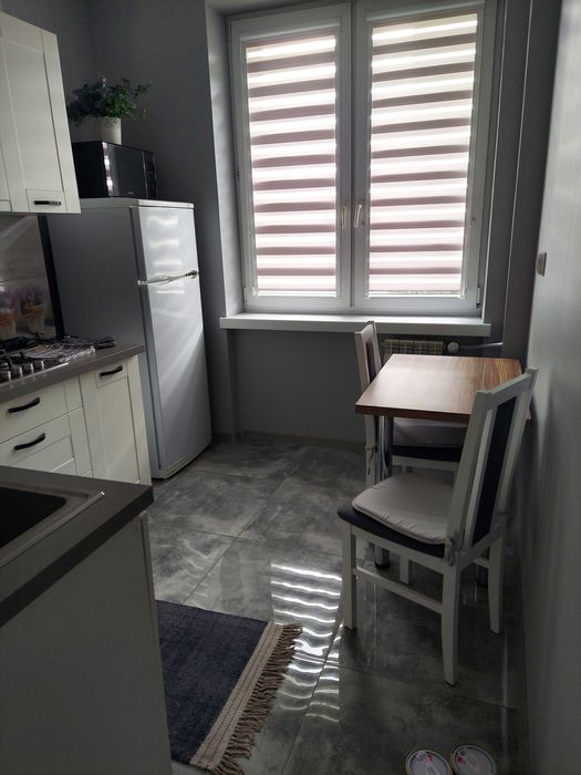 Wynajem _ kawalerka w centrum