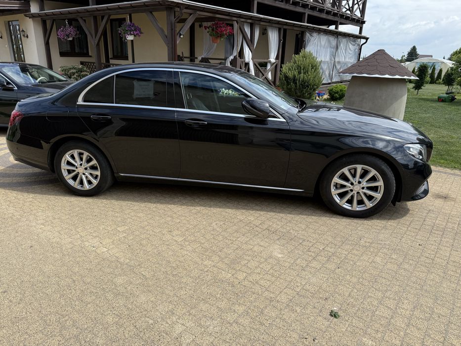 Mercedes-Benz E250  W213 stan bdb bez wkladu finansowego.