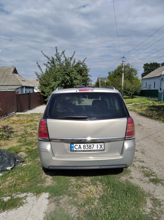 Опель зафіра б 1.9 дизель