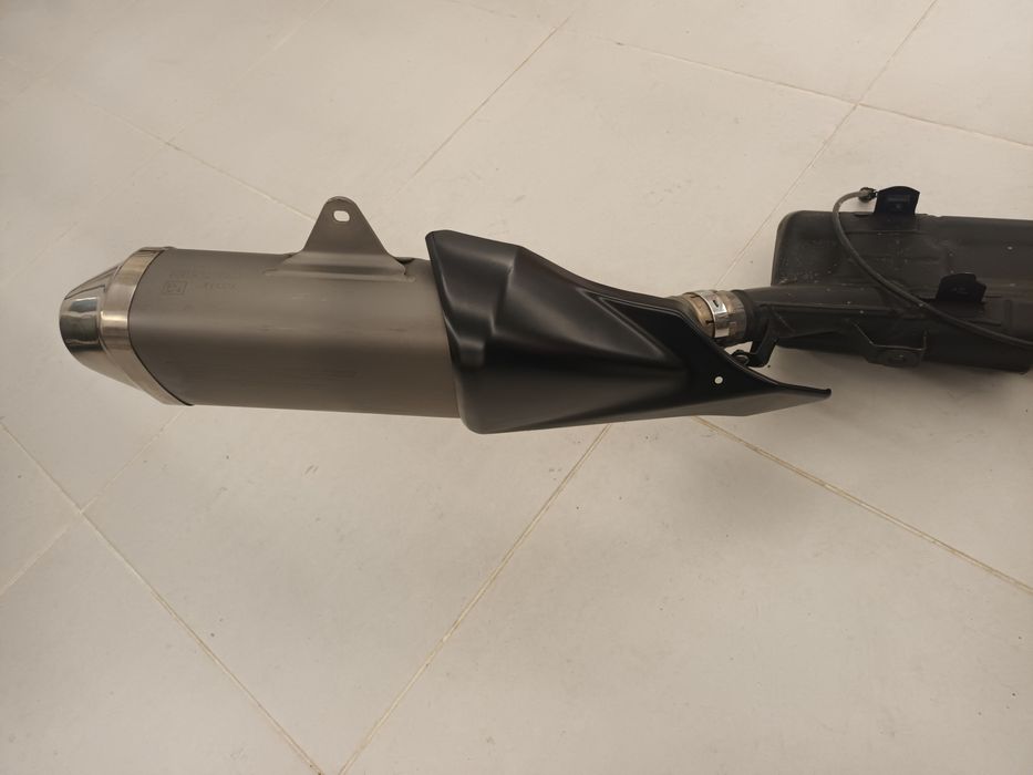 Linha completa escape origem Suzuki Gsxr 600