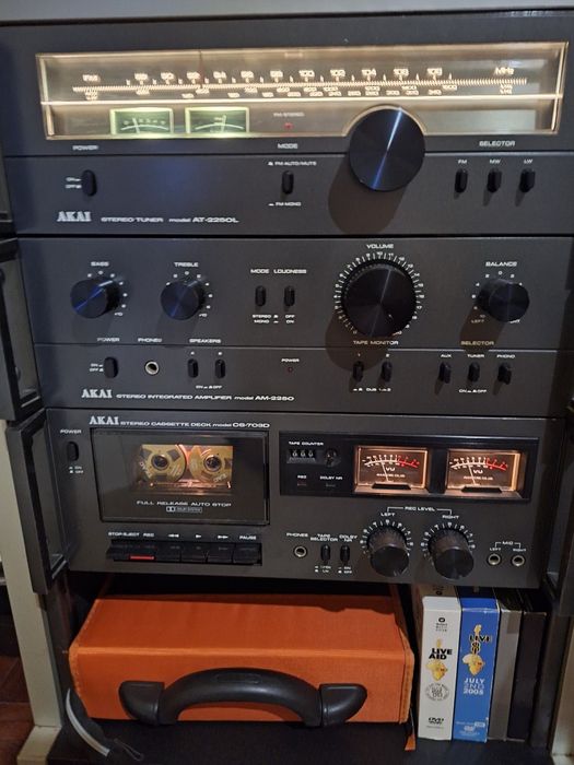 Vendo aparelhagem Akai