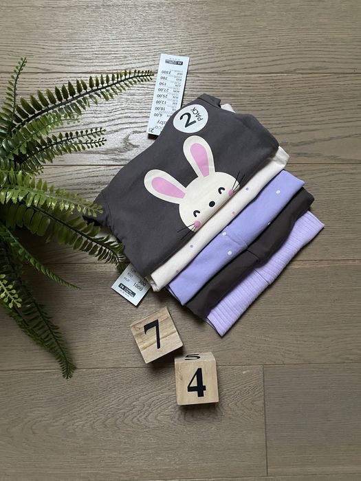 Nowy zestaw 2 bluzy + 3 pary leginsow Pepco, zajaczki/ kroliczki