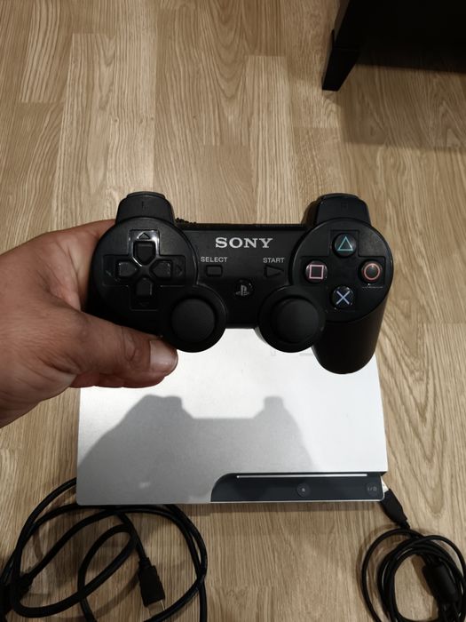 PS3 Prateada Desbloqueada 320 C/Comando PlayStation 3 Original