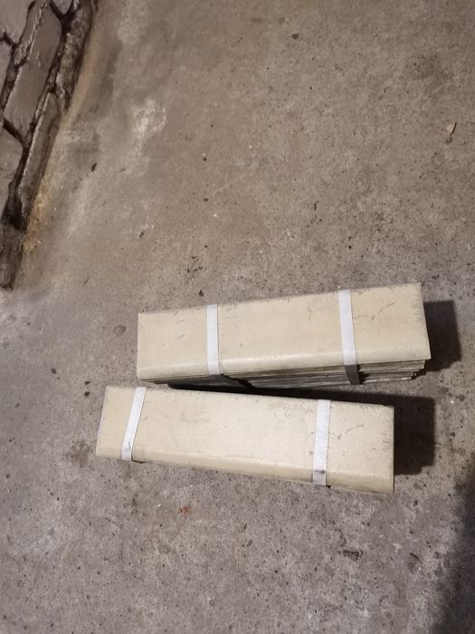 Cokoły ceramiczne