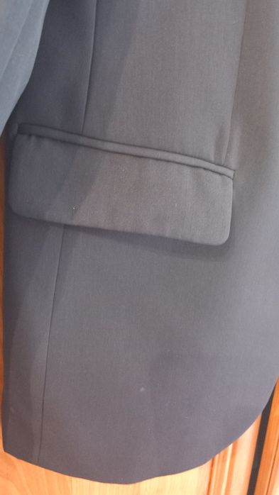 Garnitur męski Doris Simon.