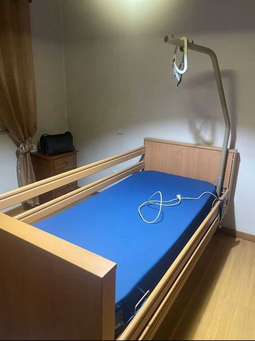 Cama Articulada Eletrica - Vermeiren Luna 2