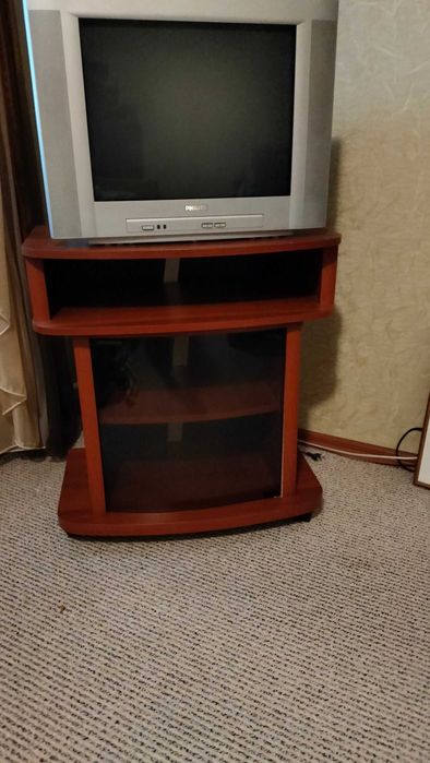 Тумбочка для телевизора