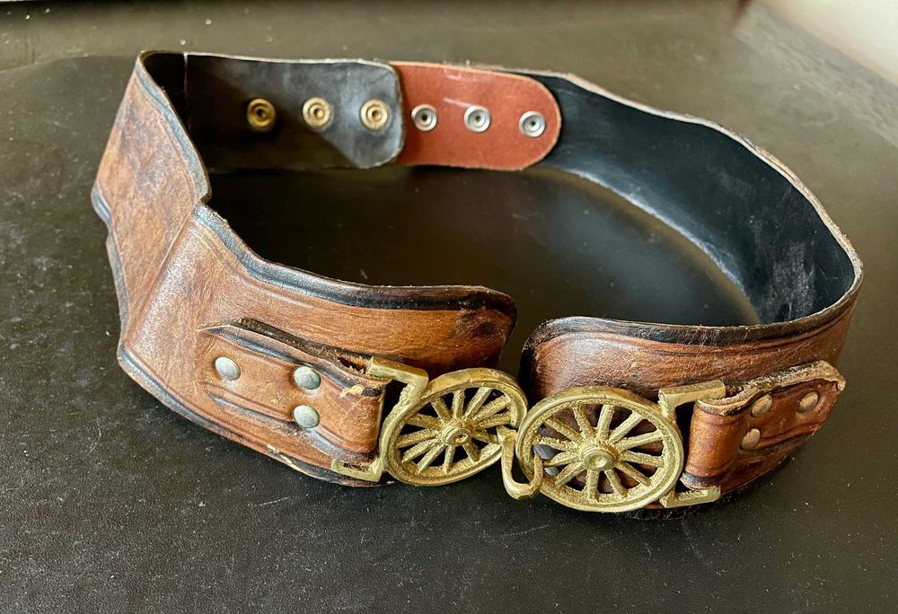 Cinto de senhora em couro - ajustável