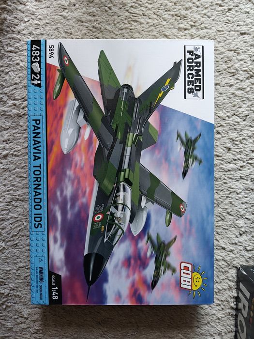 Italský stíhací bombardér Panavia Tornado IDS COBI 5894 - Armed Forces 1:48