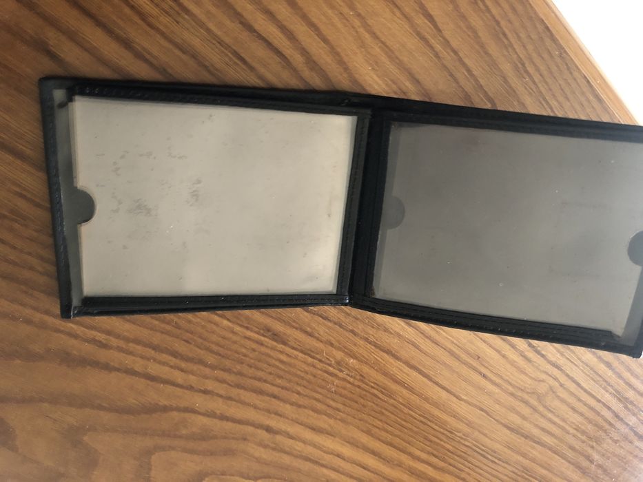 Carteiras e porta moedas em pele