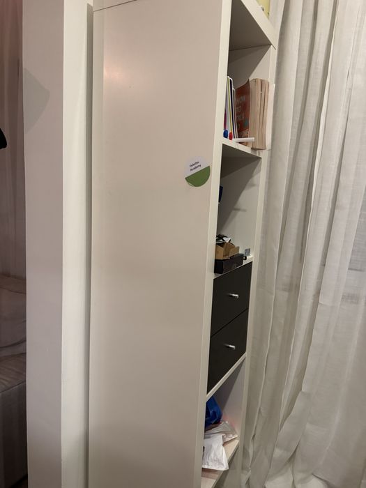 movel de prateleiras