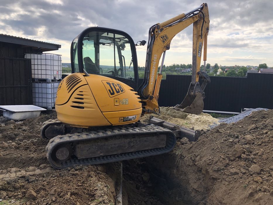 Екскаватор міні екскаватор