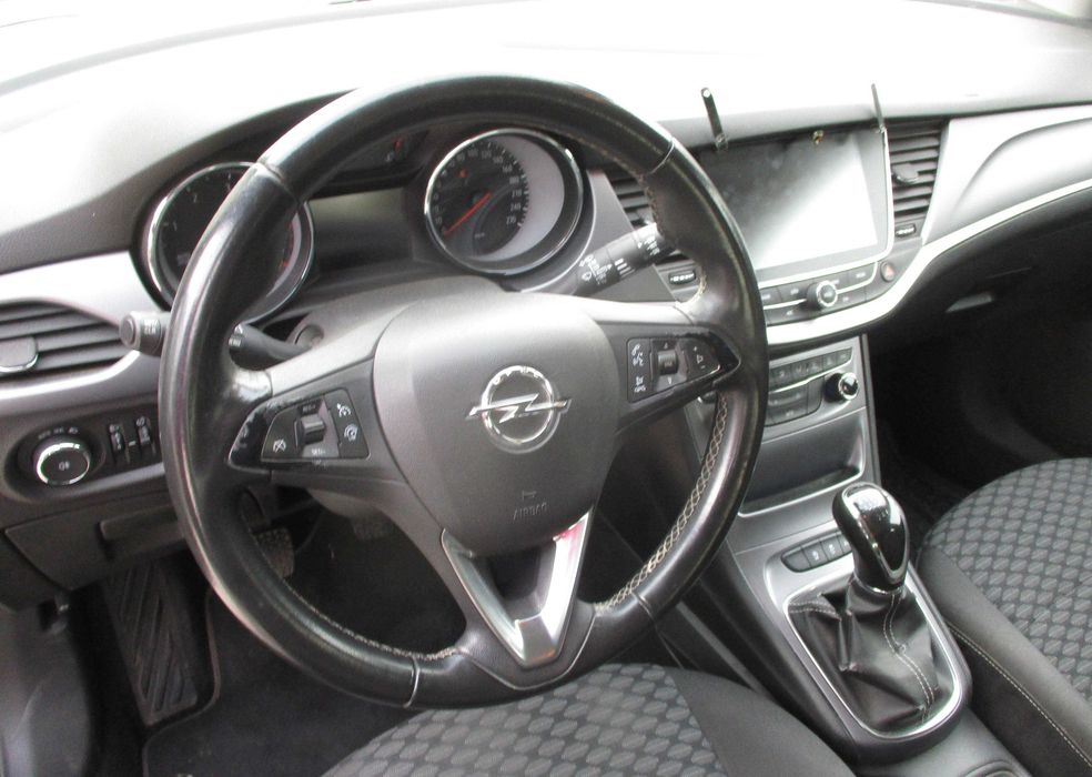 Opel Astra K 1.6 cdti (taxi) IVA DEDUTÍVEL