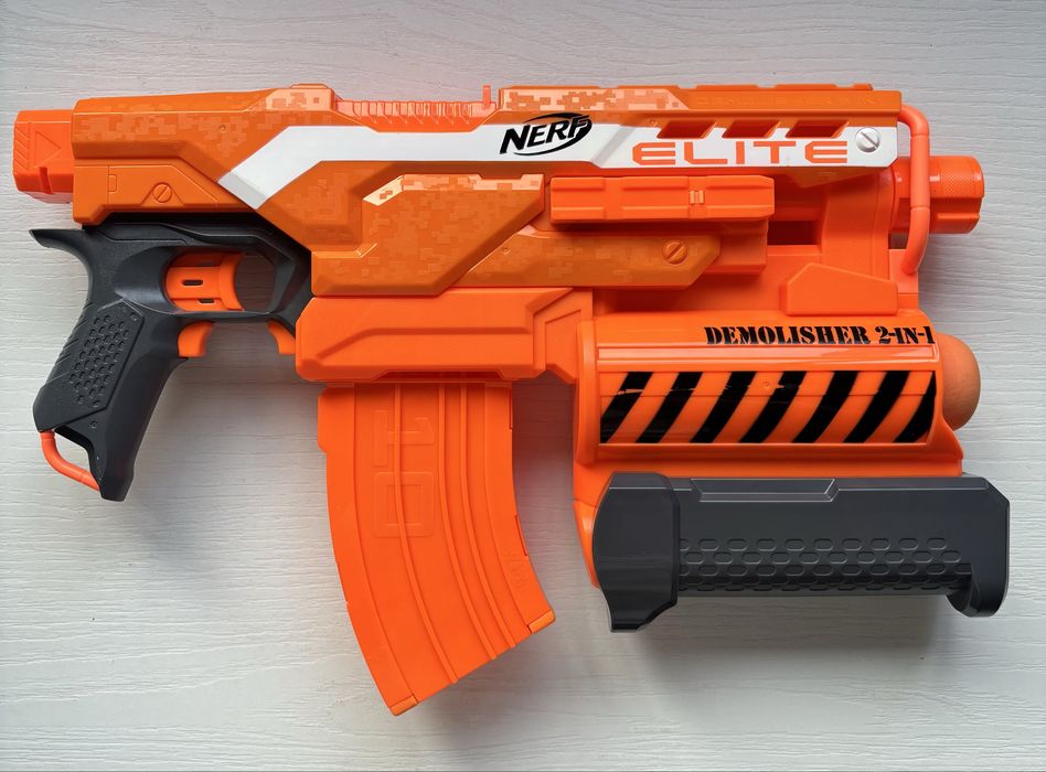Nerf Elite Demolisher 2-in-1
