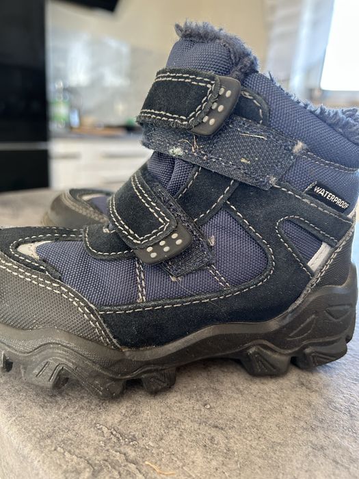 Buty chłopięce zimowe